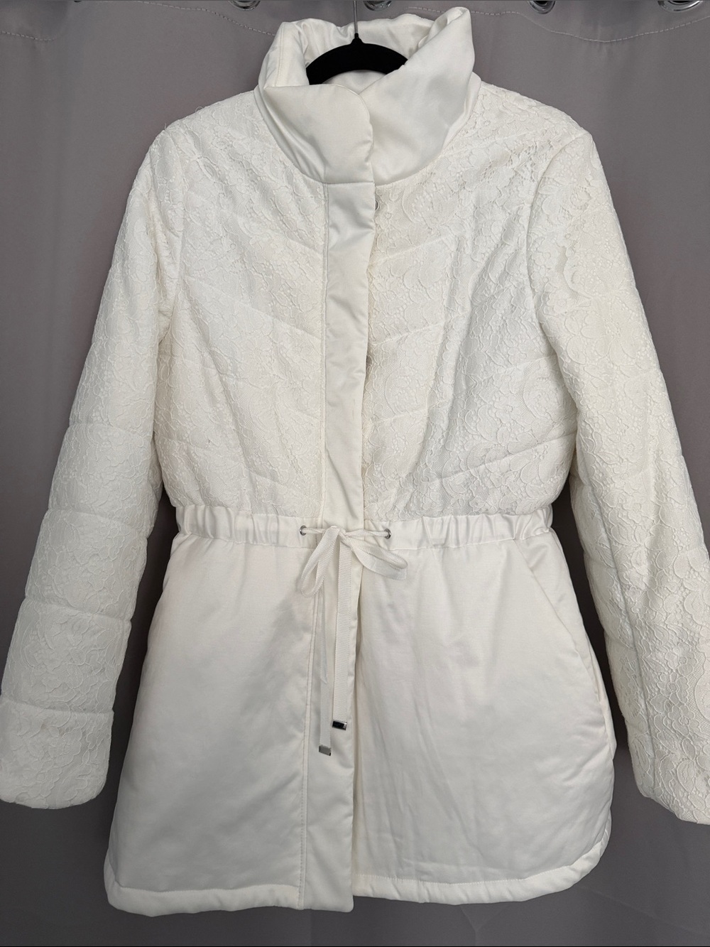 White House Black Market Cream-White Quilted Lace Puffer Jacket